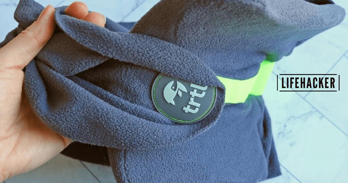 海外で話題の「Trtlのトラベルピロー」。もう、これなしでは旅行