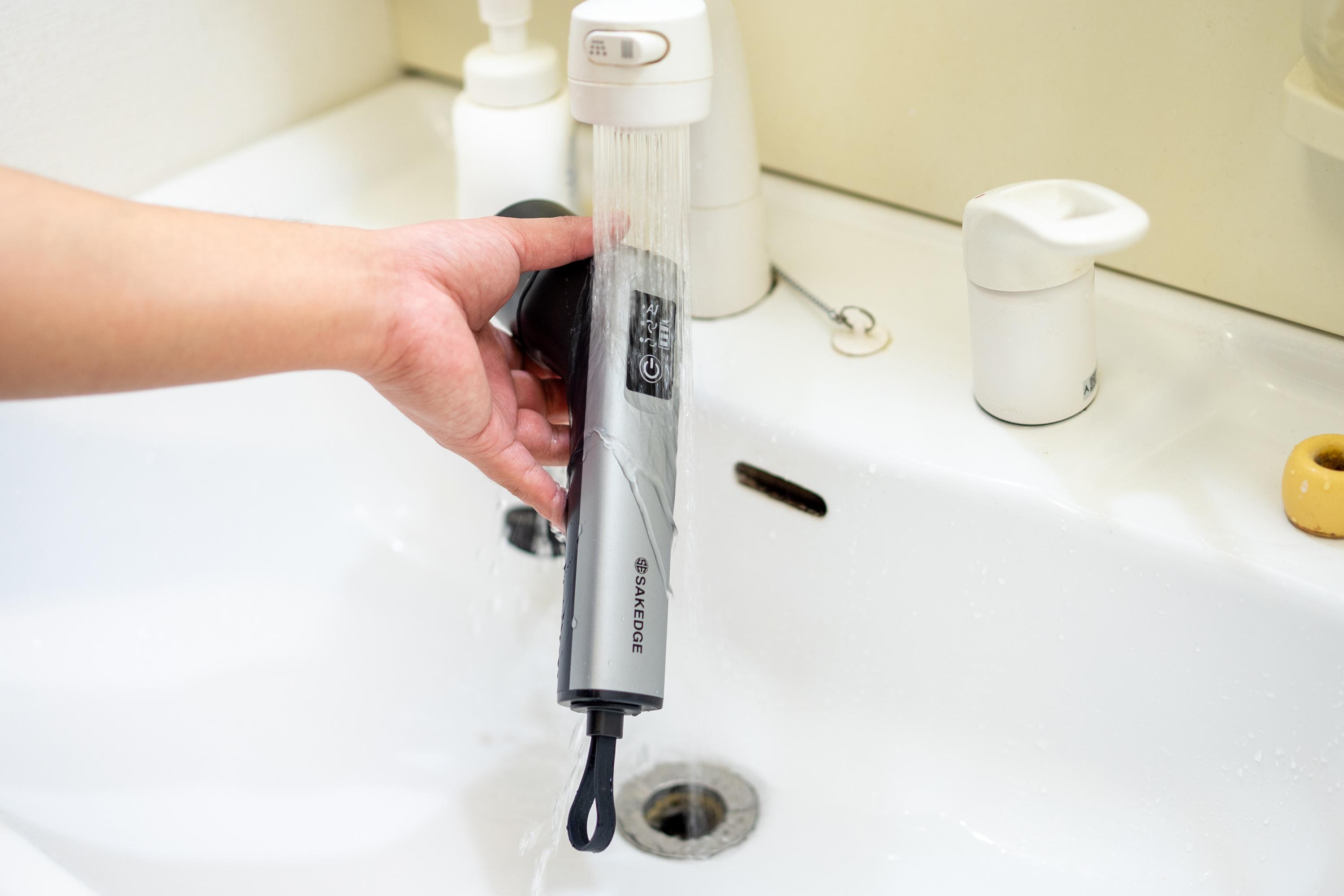 ハンディ＆の2way仕様が便利！ 水回り掃除が楽になる電動バス