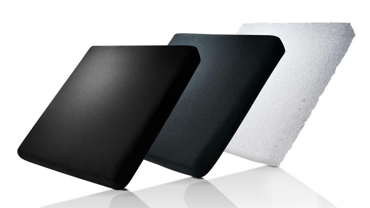 蒸れずに体圧分散。平均7時間の着座を快適にする高機能クッション