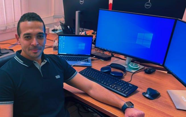 趣味で株取引を行うエンジニアの男性が、2024年に308%のリターンを達成