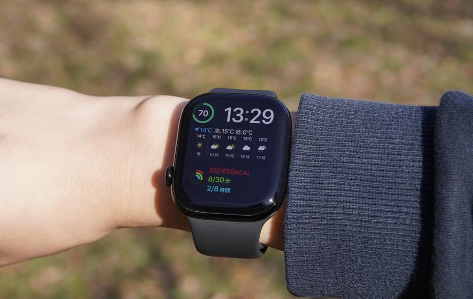 中古超美品 Apple 貪欲 Watch 10 46mm ジェットブラック 充電器付き