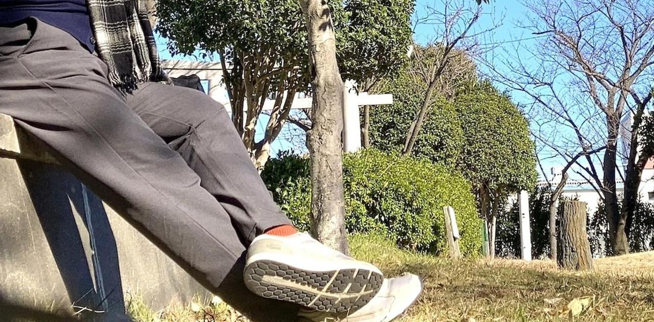 無印良品の「防風裏起毛パンツ」が便利！ 外ではしっかり防寒できて、室内も快適に過ごせる1着 | Business Insider Japan
