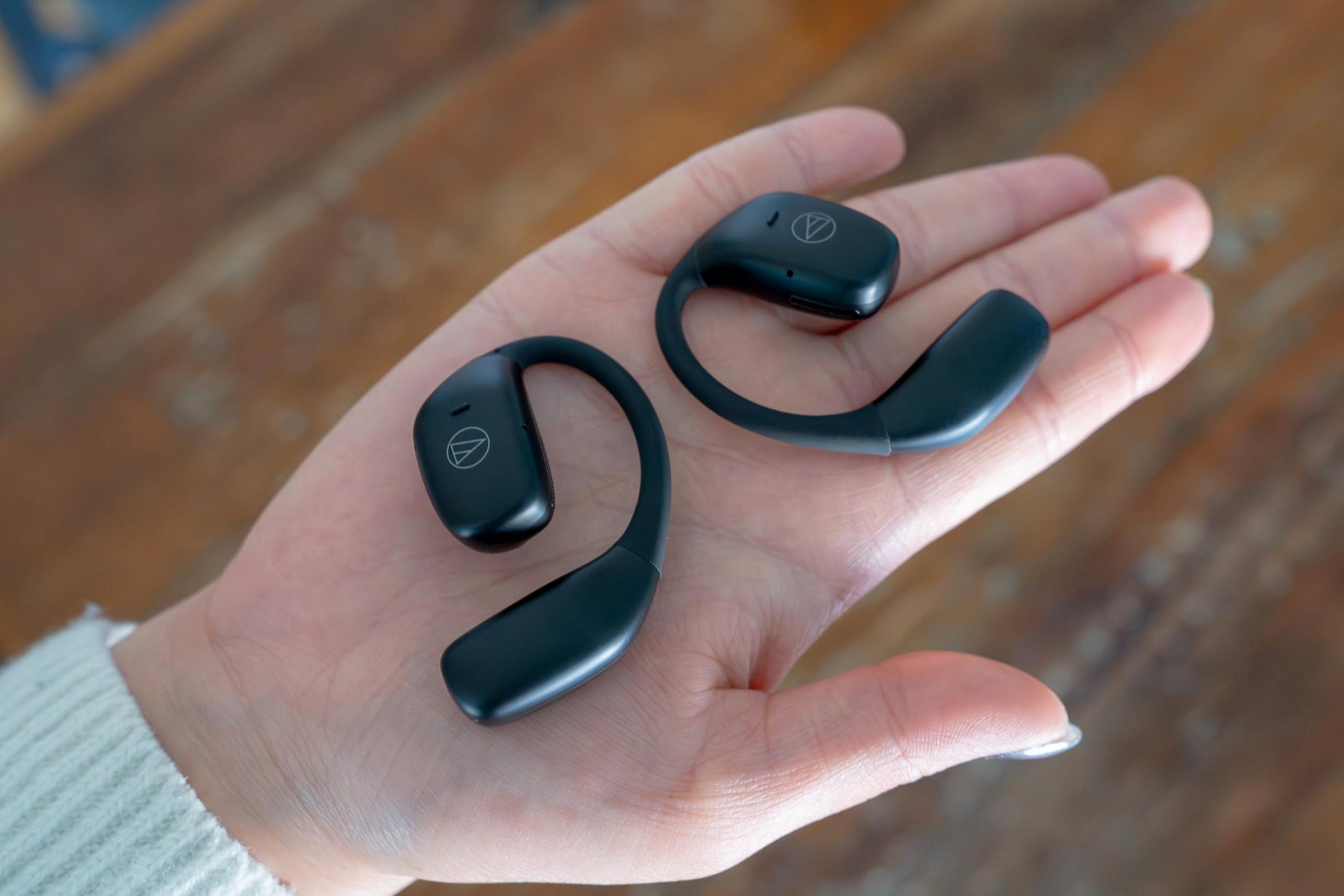 オーディオテクニカの「ながら聴き最適化」オープンイヤー、丸1