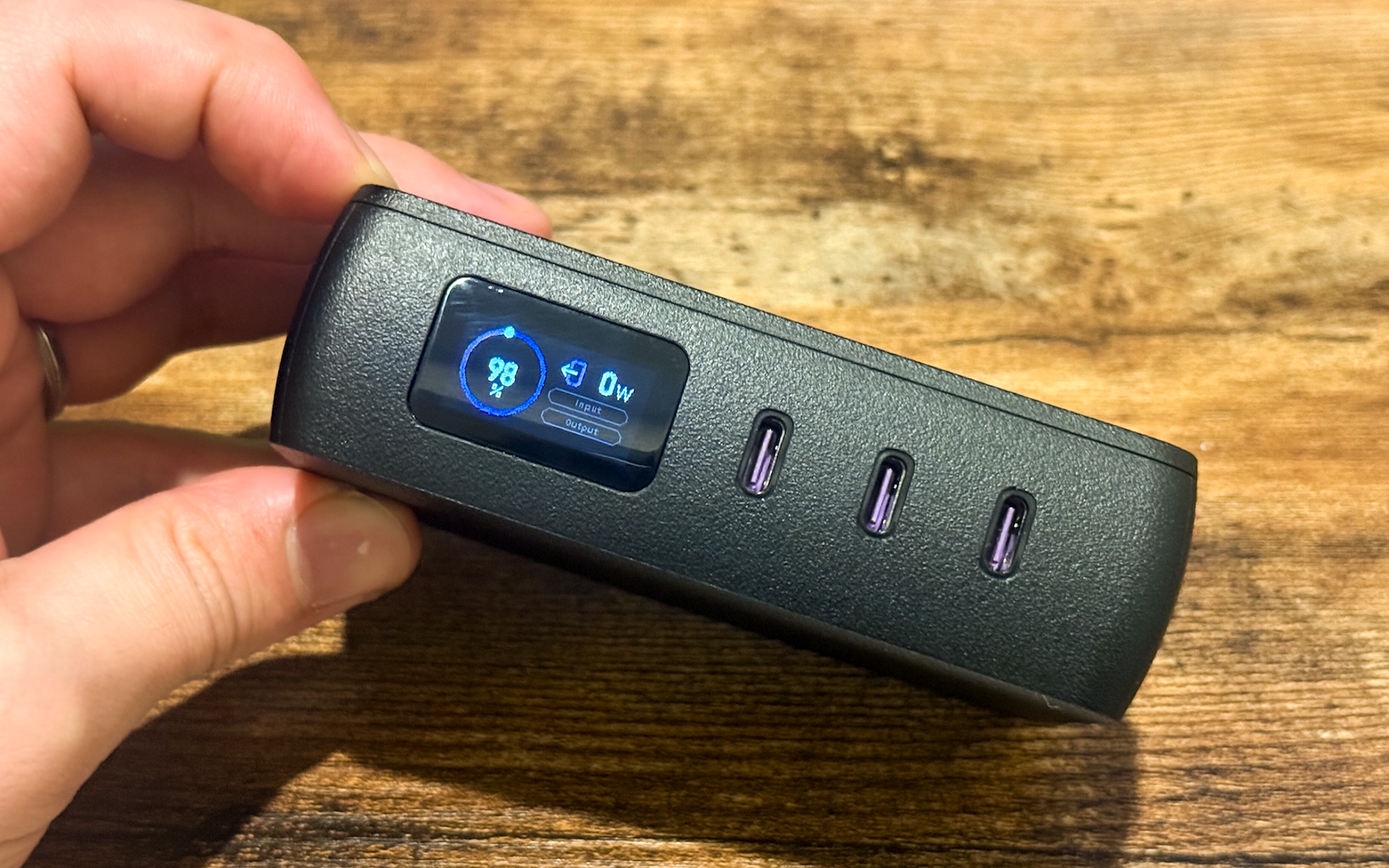 USB-C端口