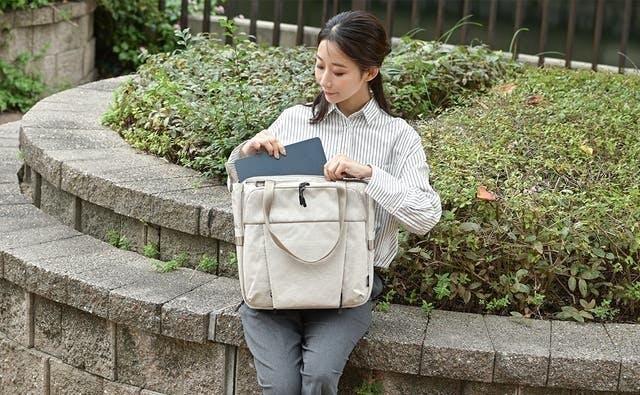 これぞ進化型トートバッグ！ 2階建て構造で空間を無駄なく使える
