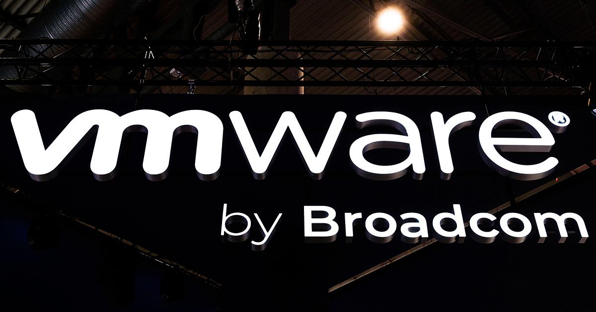Broadcom、買収後2年間でVMware社員「2.2万人」削減の衝撃。ウォール街は「安定の戦略」と評価 | Business ...
