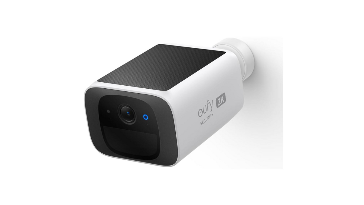 ソーラー充電できるAnkerの新作防犯カメラ。電気代0円＋夜も鮮明だから