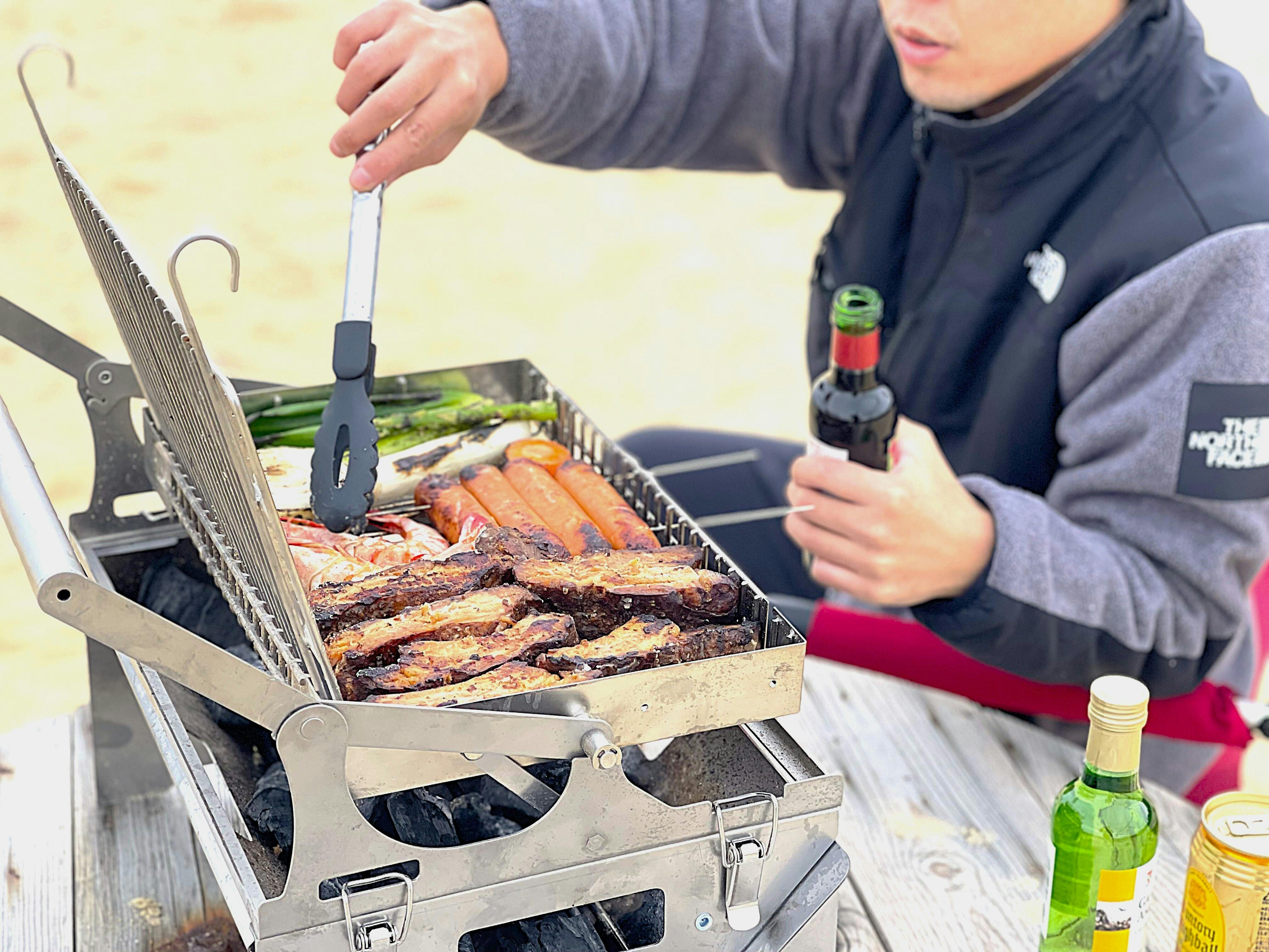 準備10秒、片手でひっくり返せる。“時短BBQ”を叶えるギア、見つけた
