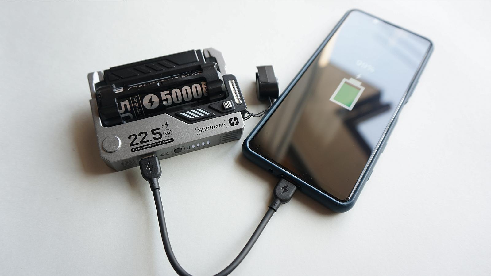 このモバイルバッテリーが良かった！ USB-C・Lightning両対応で電池