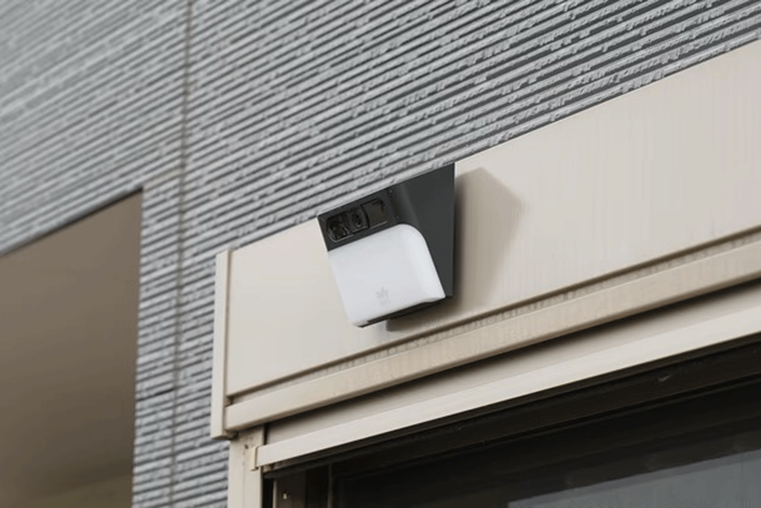 防犯カメラ AnkerEufySolarWallLightCamS120 Amazon.co.jp: Anker Eufy Solar Wall Light Cam S120 (屋外