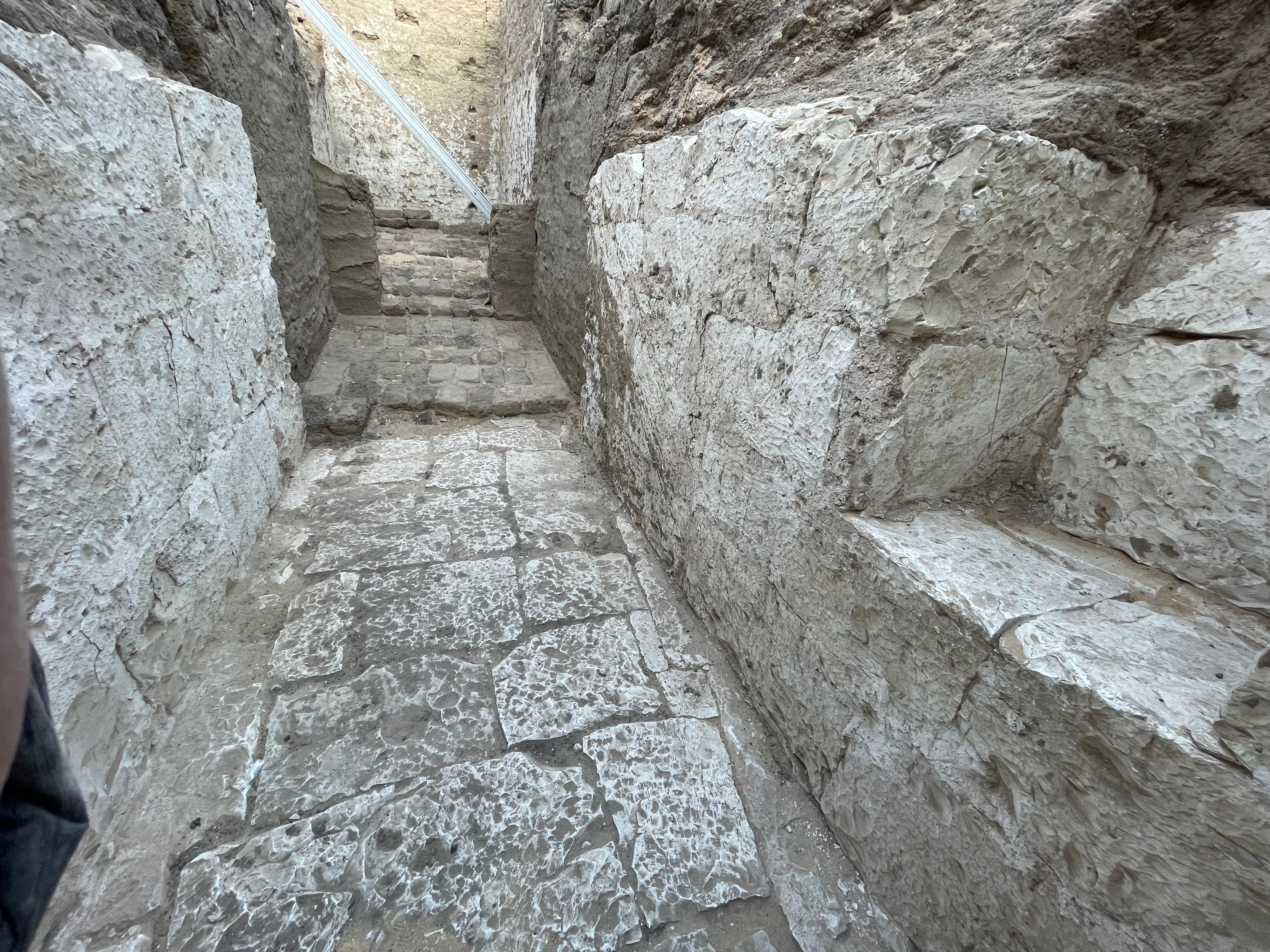 約3600年前のファラオの墓を新たに発見…戦争に明け暮れた時代の王か