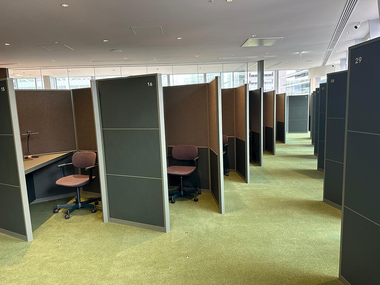 丸善ジュンク堂書店、虎ノ門ヒルズに新業態「magmabooks」オープン