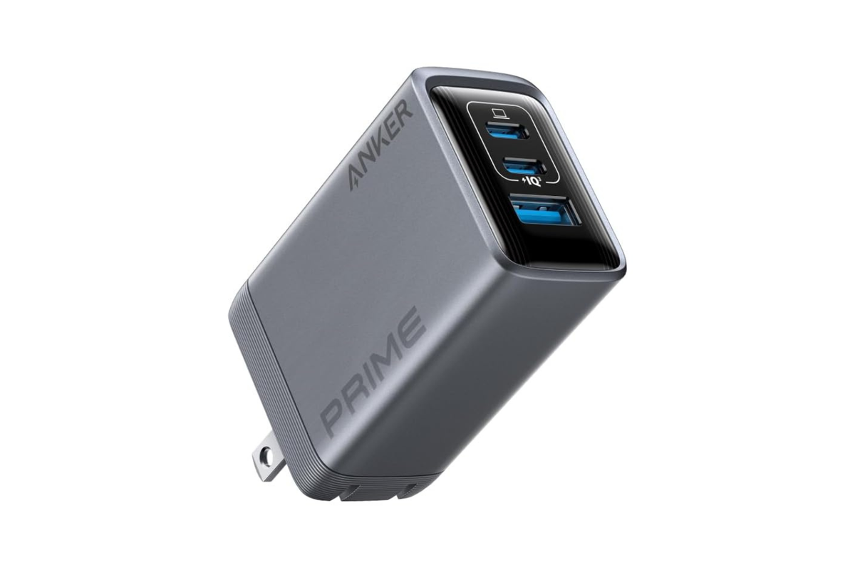 Anker ガジェット まとめ売り ポート構成が優秀すぎるAnkerの万能充電器。この値引きは争奪戦