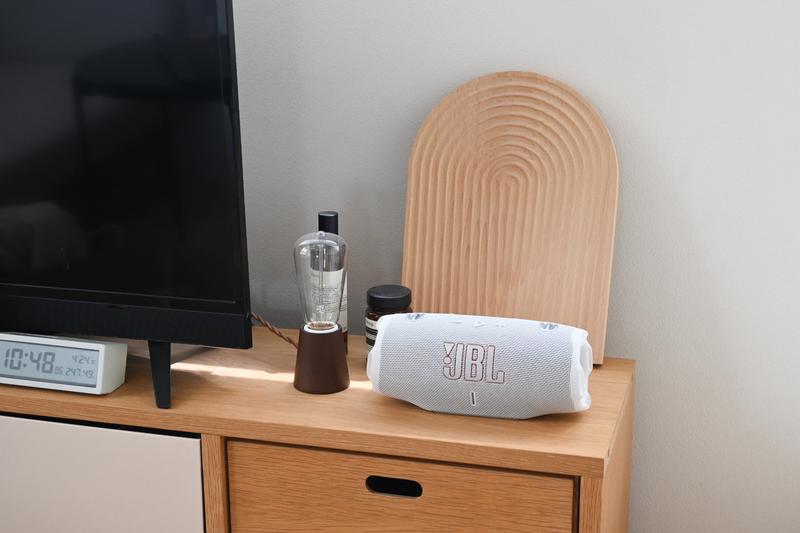 JBL Charge 6