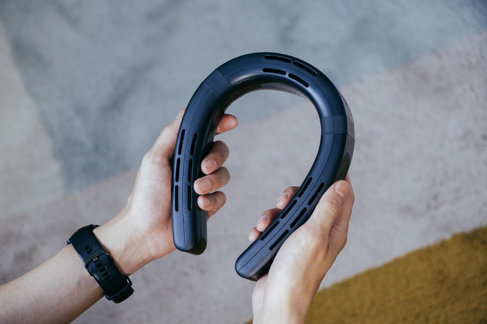 【美品】 TORRAS COOLIFY 2S ネッククーラー ブラック Torras - COOLIFY 2S ネッククーラー リミテッドバージョン 首