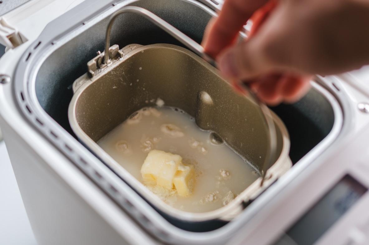 パナソニックの「小さすぎるホームベーカリー」が最高！材料を