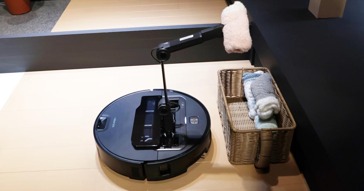 脱いだ靴下を「拾って片付ける」Roborockのロボット掃除機、ついに 