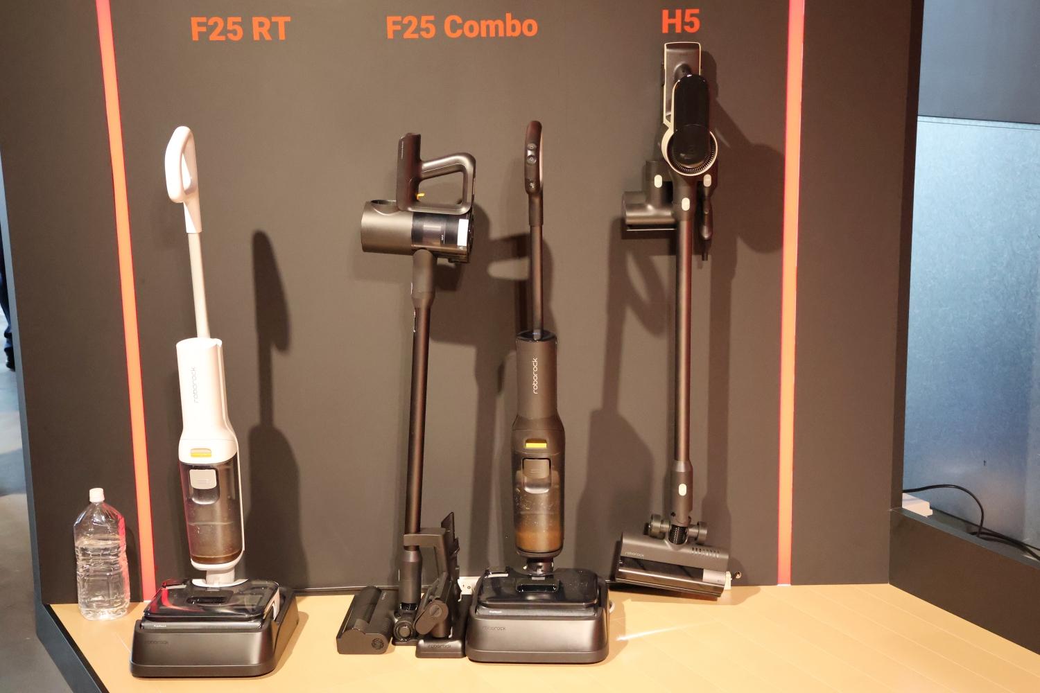 脱いだ靴下を「拾って片付ける」Roborockのロボット掃除機、ついに