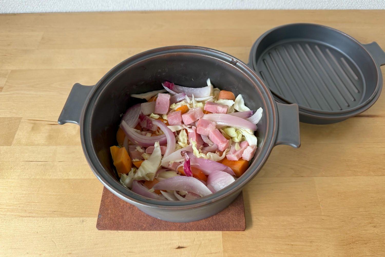 煮る、焼く、蒸す、すべてを一台で 双葉工業　ステンレスダッチオーブン 本格調理 煮る、焼く、蒸す、すべてを一台で 双葉工業 ステンレス