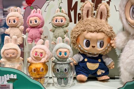 中国はもはや「パクり」の国ではない。サンリオ超え、世界的ヒット「LABUBU」生んだ戦略