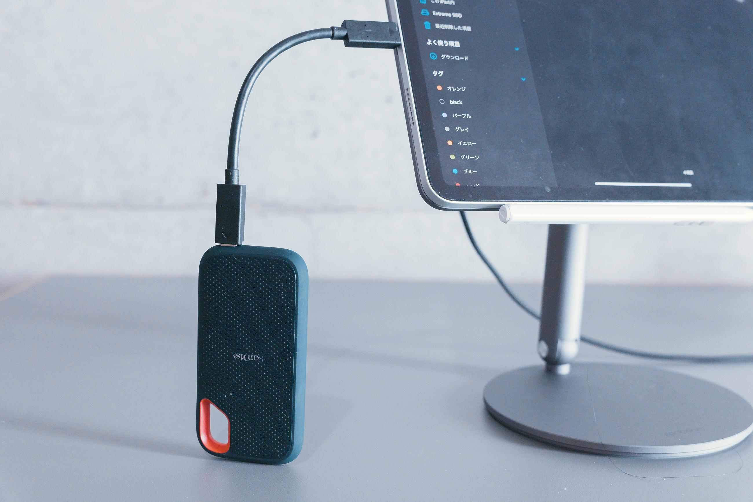 Redbean P2 ワイヤレス充電スタンド iPadは置くだけで充電OK！ 角度も自由自在な「REDBEAN スタンド
