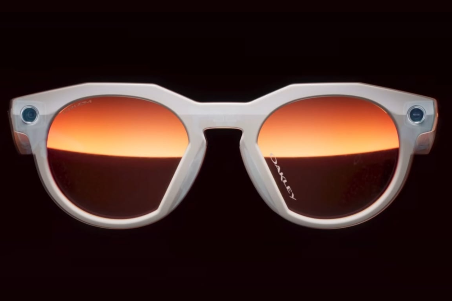 OakleyからもMetaのAI搭載スマートグラスが登場！見た目も機能性も期待
