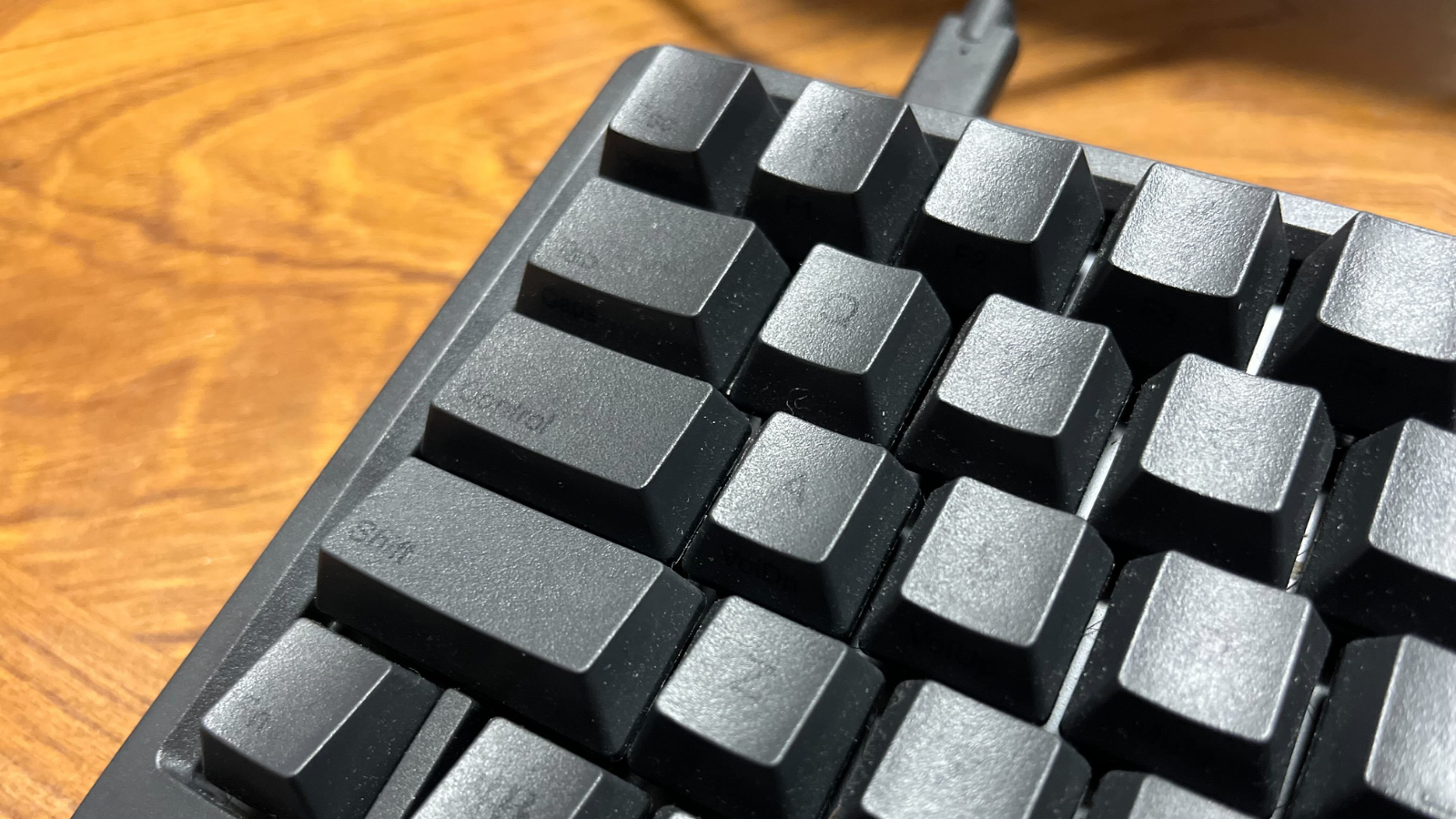 HHKB Studio 英語配列 ブラック 漆黒がイカす！ 「HHKB Professional」墨モデルが全品お得