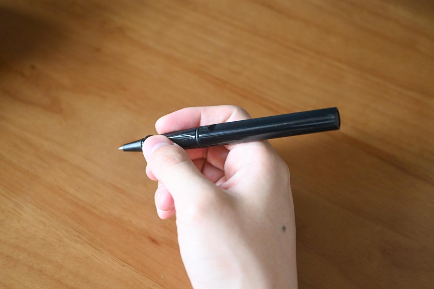 定番「LAMY safari」でジェットストリームの替芯を使う！簡単3ステップ