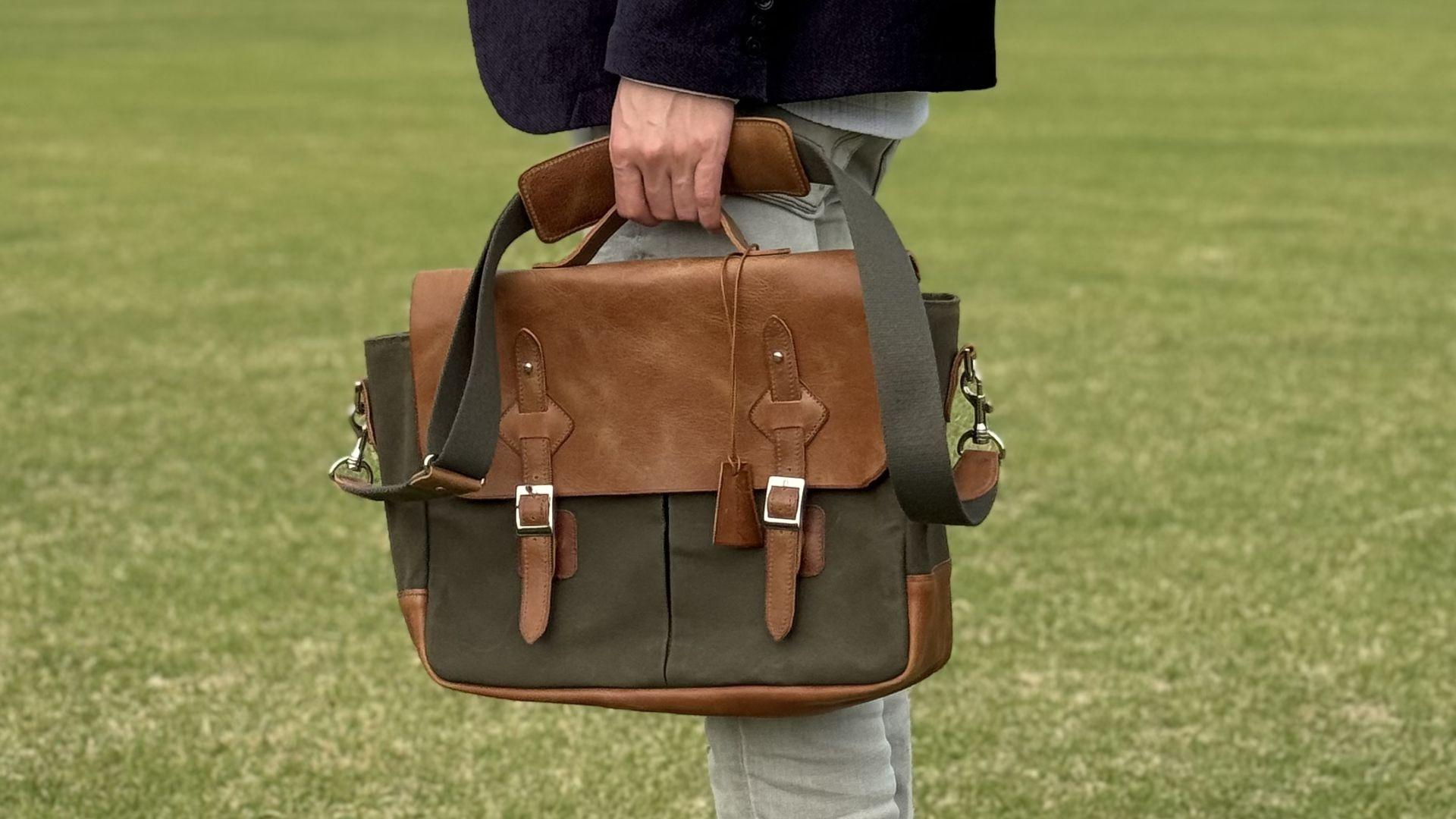 エ*コ様 一閑張りバッグ未使用品 sacai◇×KAWS/Tote Small/ハンドバッグ/マルチカラー/総柄