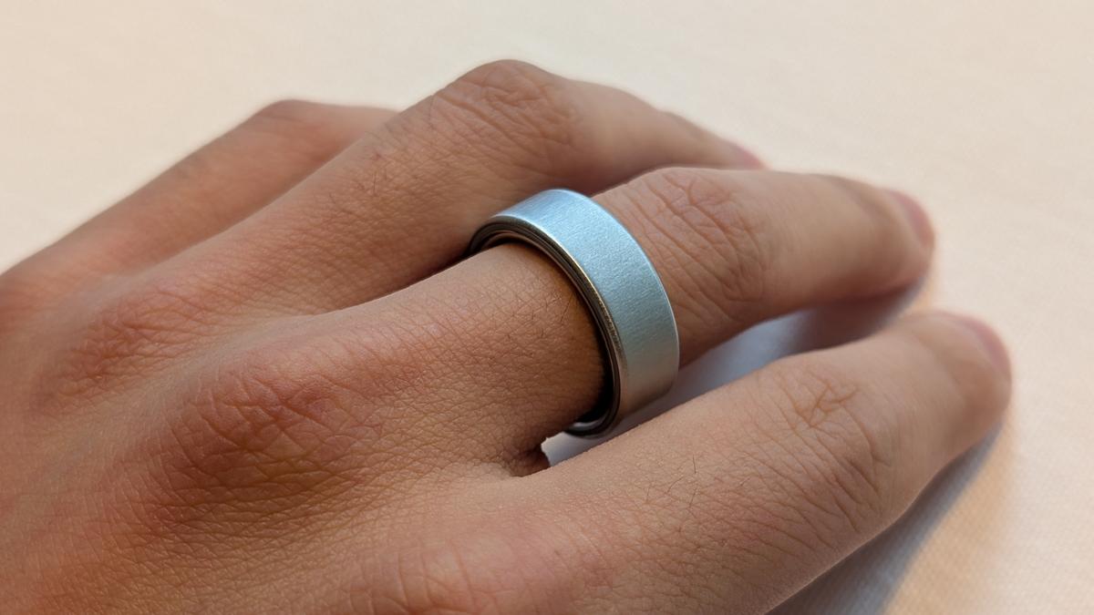 スマートリング「Oura Ring 4」が日本上陸。モニタリング精度や 