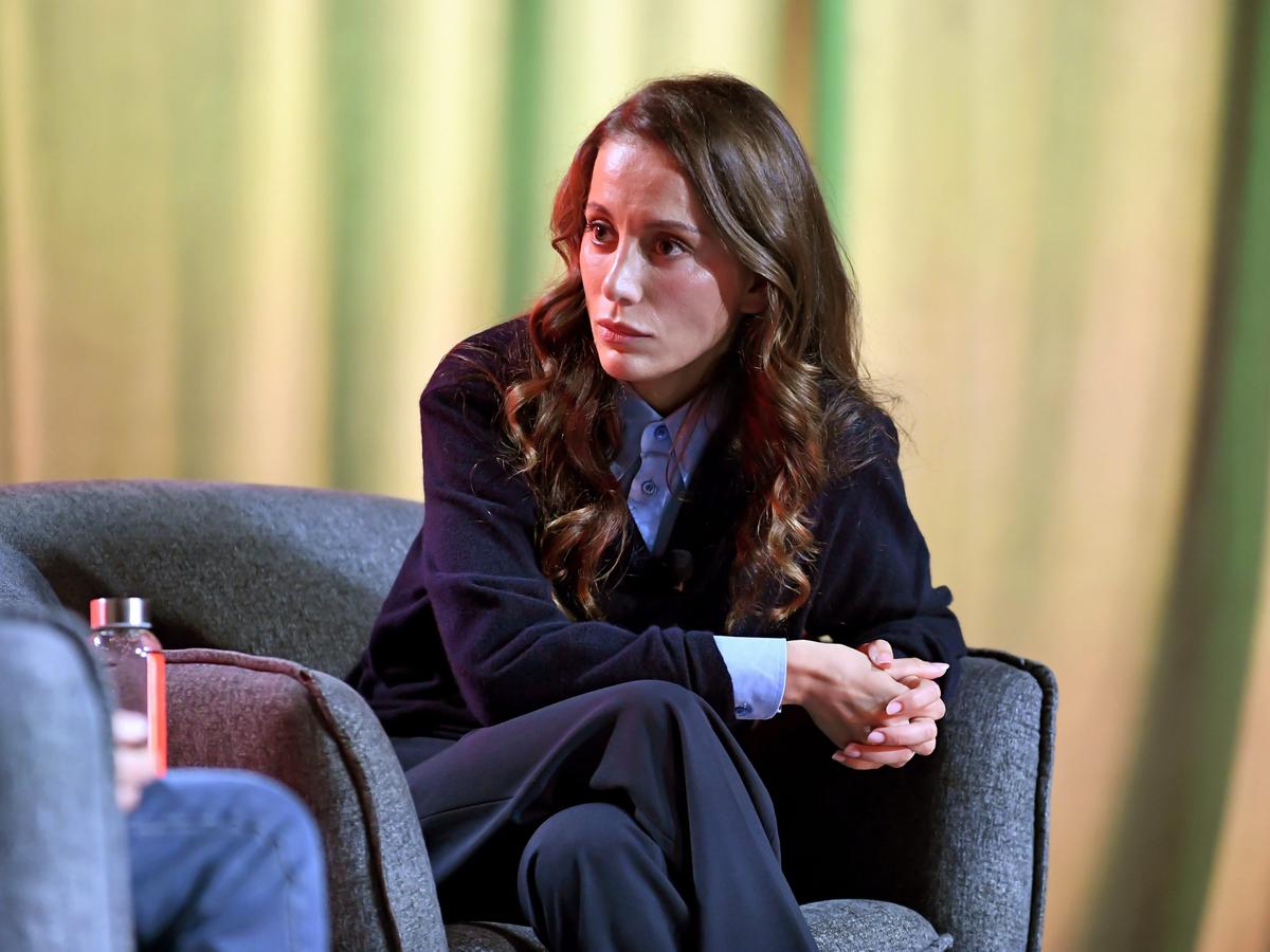 ミラ・ムラティ