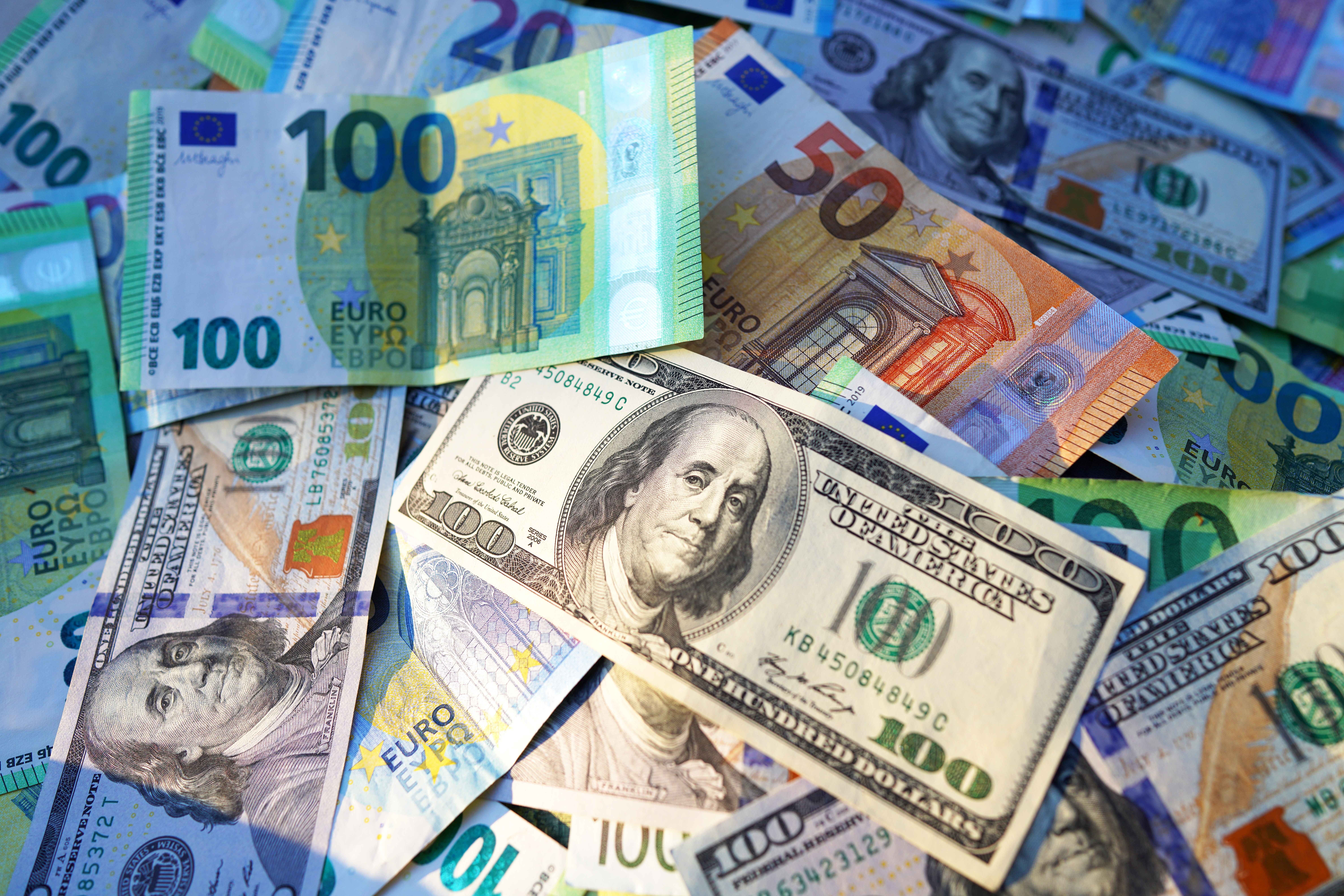 勉強すれば「外貨を簡単に稼げる」と思うのは幻想。異国で「最も強い」職業をホワイトカラーは知らない | Business Insider Japan