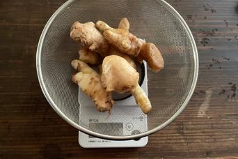 新生姜でご褒美シロップ作り!こぼしても「ざぶっと洗える」タニタのはかりが名脇役