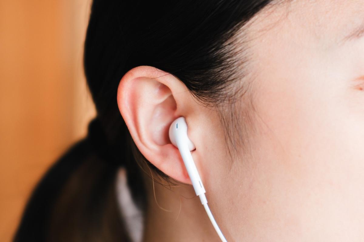 結局「有線のApple純正イヤホン」ばかり使ってしまう理由 | Business