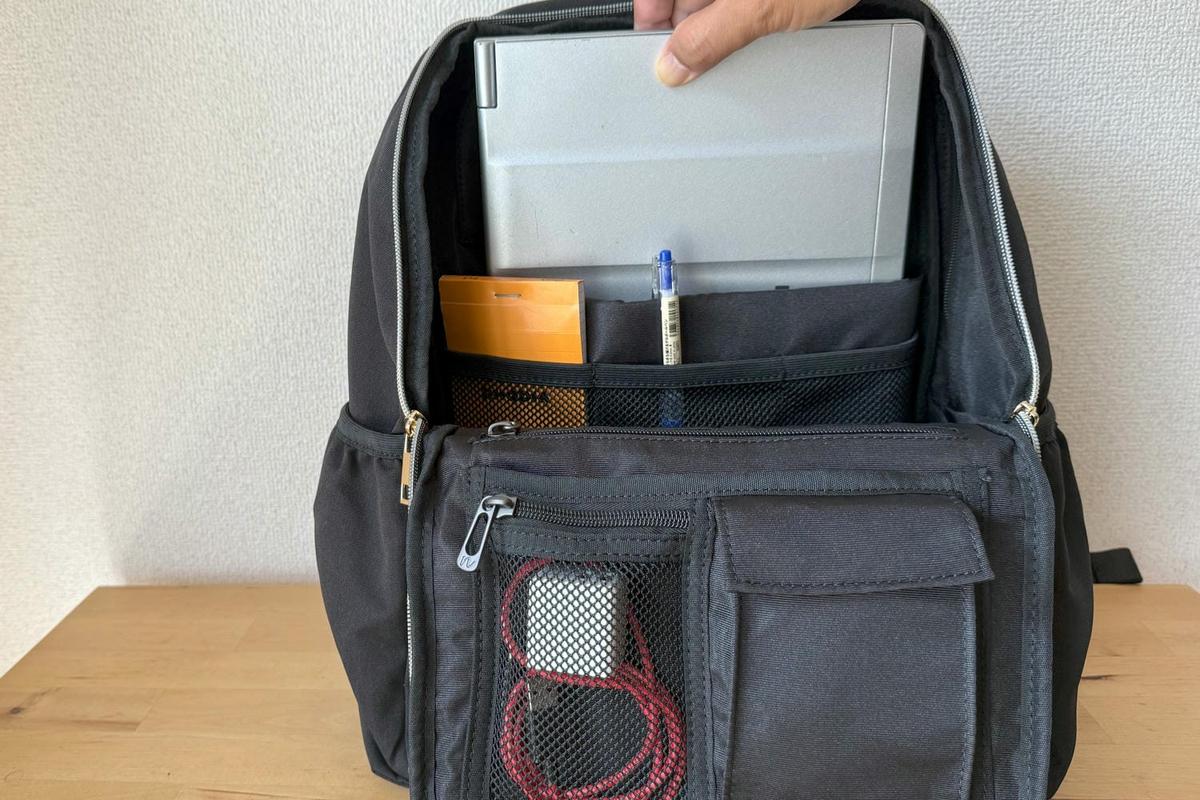 旅行リュックの新定番。背負ったまま荷物を操る「QUICK PACK Traveler 