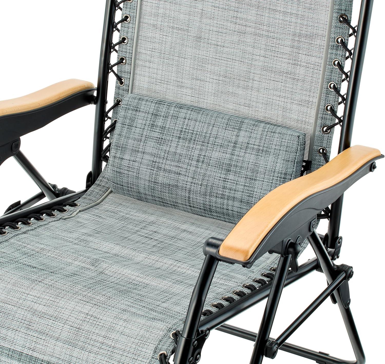 まるで無重力空間にいるような名作チェア。最新型の軽量モデル出てます