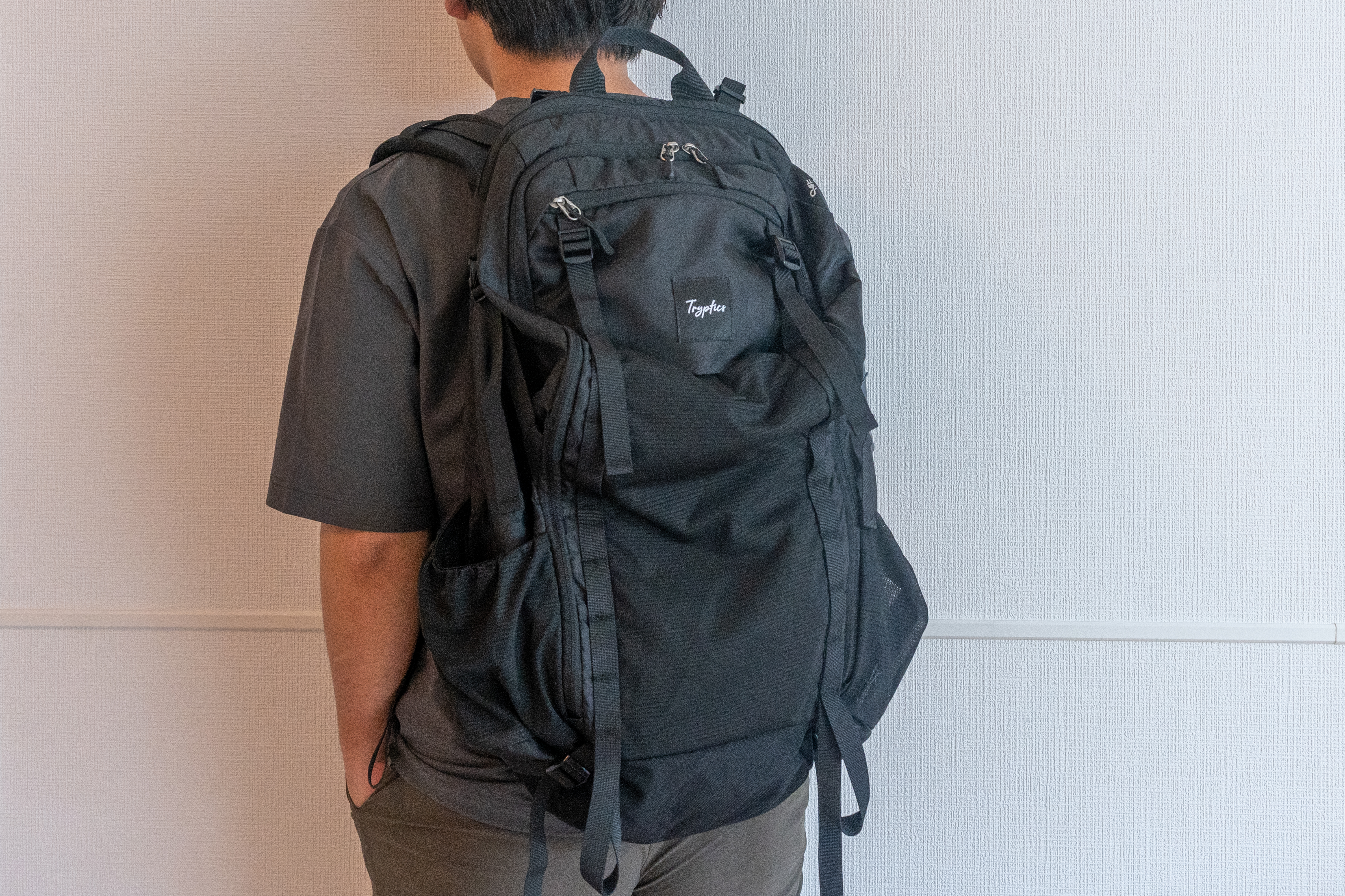 40L収納でも負担軽減。「Tryptics」は肩がラクで出張や旅行に助かる