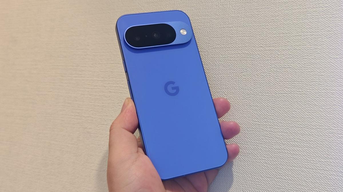 グーグルの新スマホ「Pixel 10」最速レビュー：望遠カメラやMagSafe 