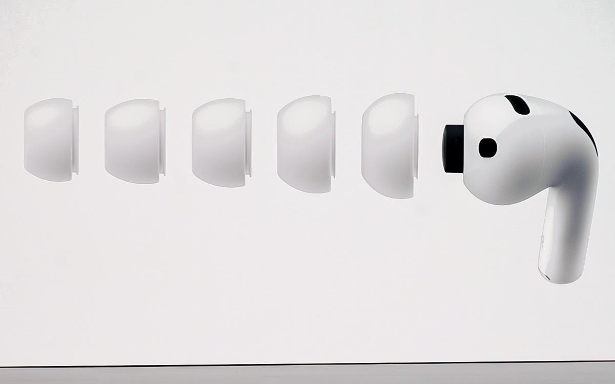 AirPods Pro 3」の実力をアップル発表会で試した。ライブ翻訳＆心拍数