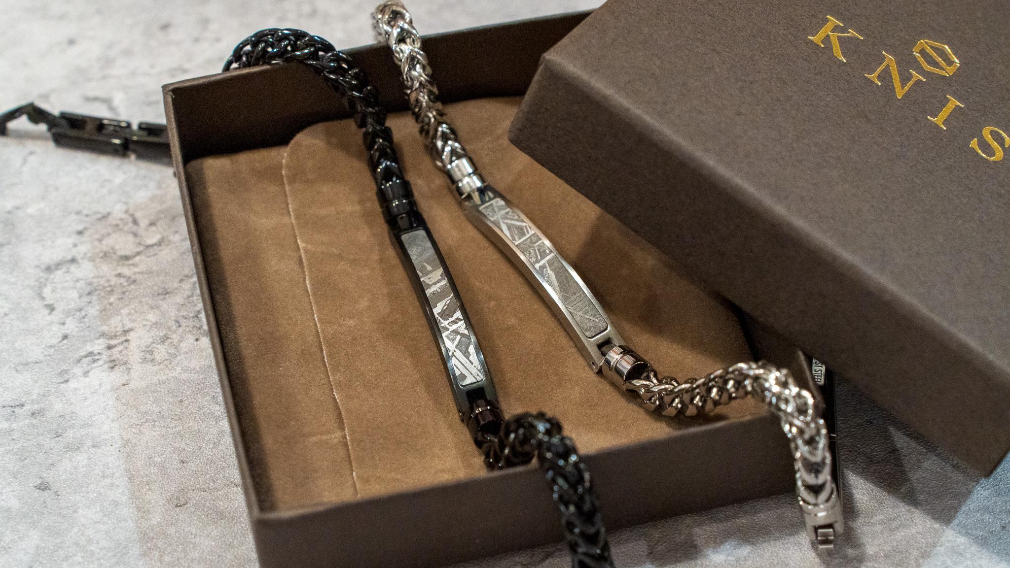 宇宙からの贈り物 アルタイ隕石(メテオライト)　8mm　ミックス ブレスレット 宇宙からの贈り物 アルタイ隕石(メテオライト) 8mm ミックス