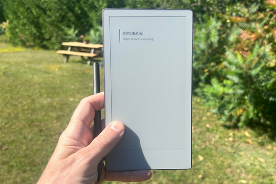 235gのハイスペック電子ノートが持ち運びの正解だった！ただ、ちょっと高い&hellip;