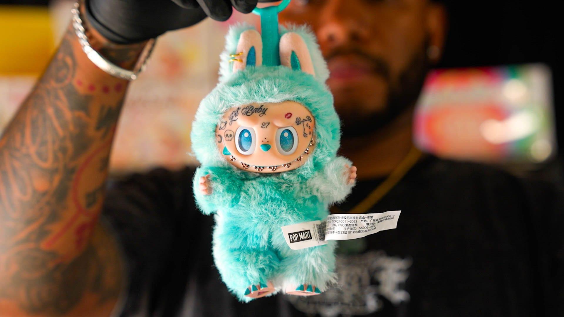 THE MONSTERIZED ラブブ　トップス Pop Mart The Monster Labubu Items キーホルダー以外の大きなラブブも