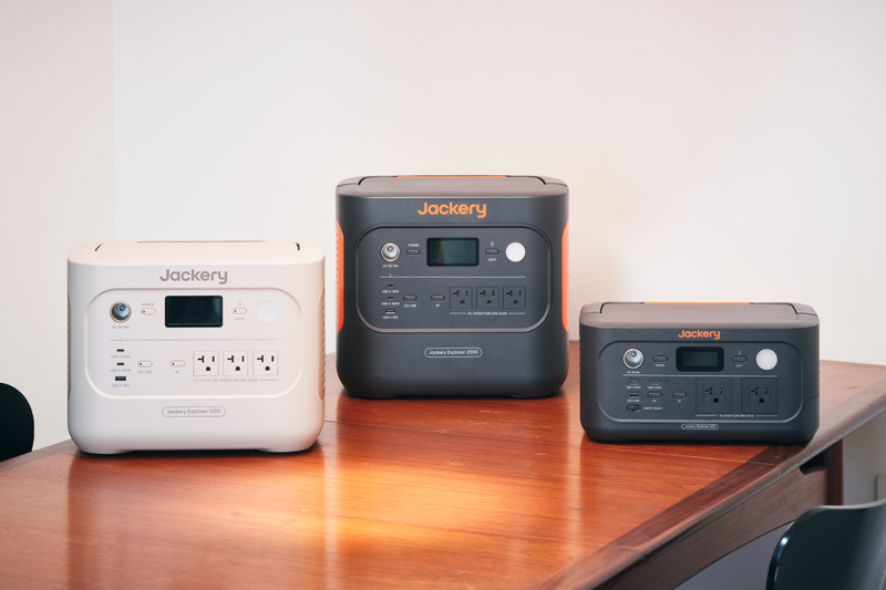 Jackery（ジャクリ）のポータブル電源をサイズ違いで3種類、1週間使っ