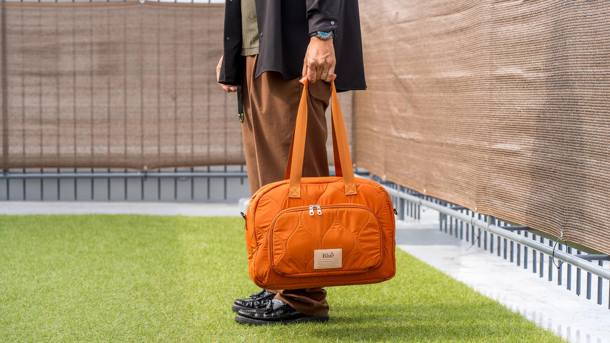 旅前の“面倒”が“ワクワク”に変わる。航空会社CA監修バッグ「Blue Trip