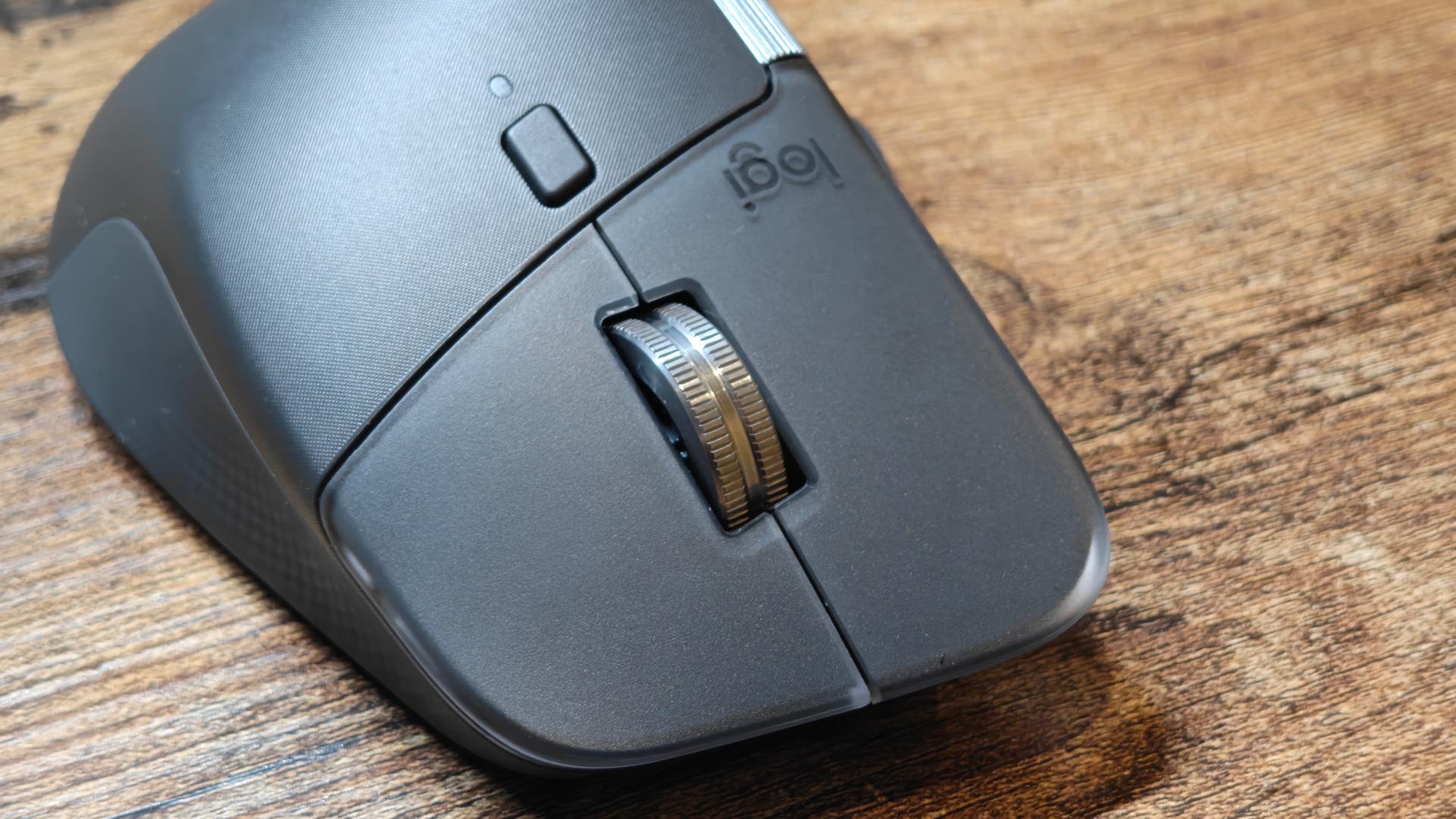 ロジクールの2万円超えマウス「MX MASTER 4」レビュー：6年使ったMX