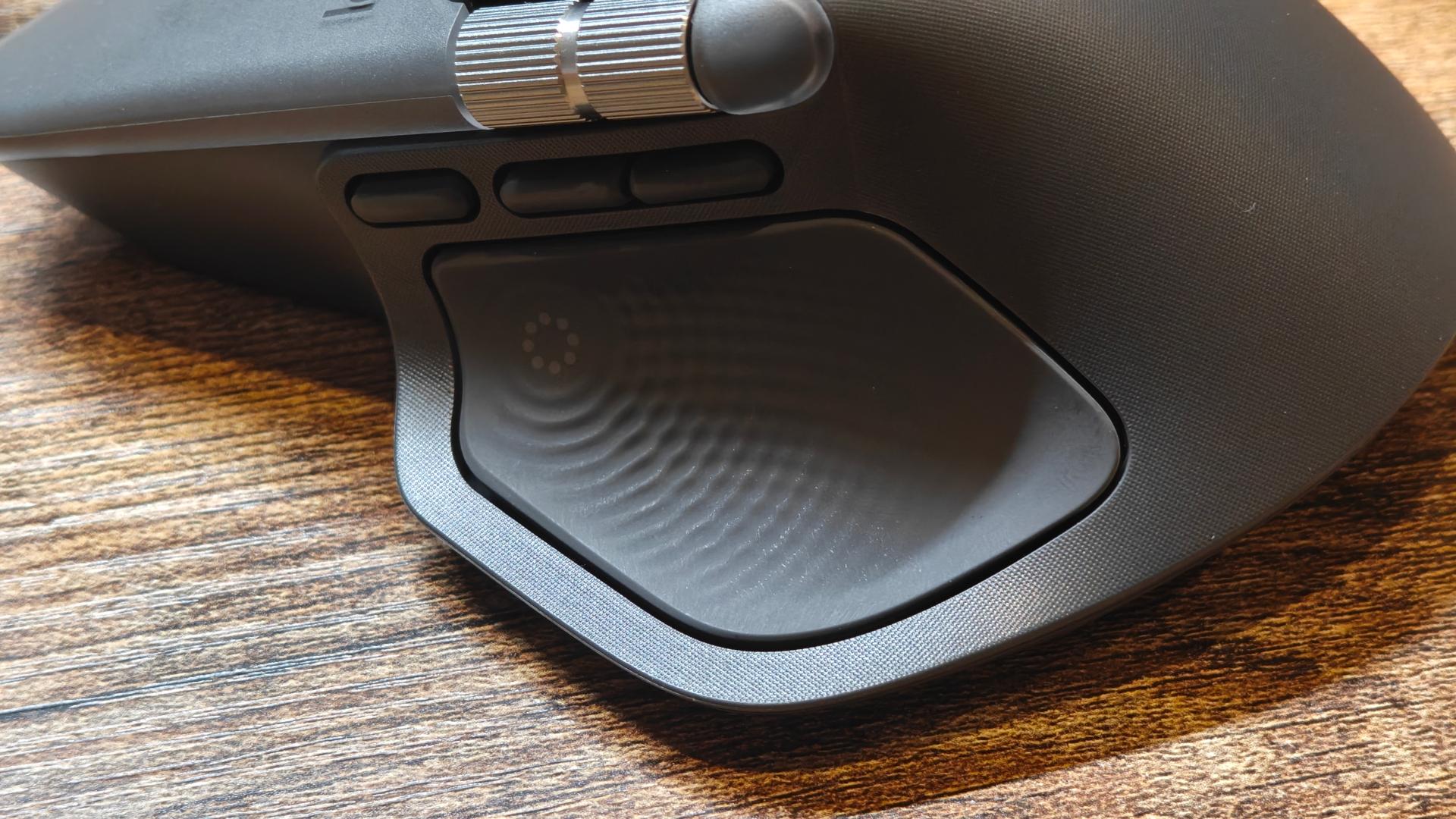 ロジクールの2万円超えマウス「MX MASTER 4」レビュー：6年使ったMX