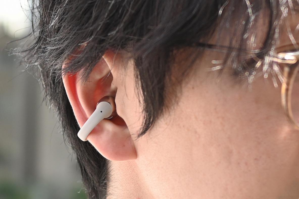 着け心地も音も満足。オーディオ好きの私が惚れ込んだのは、Shokz