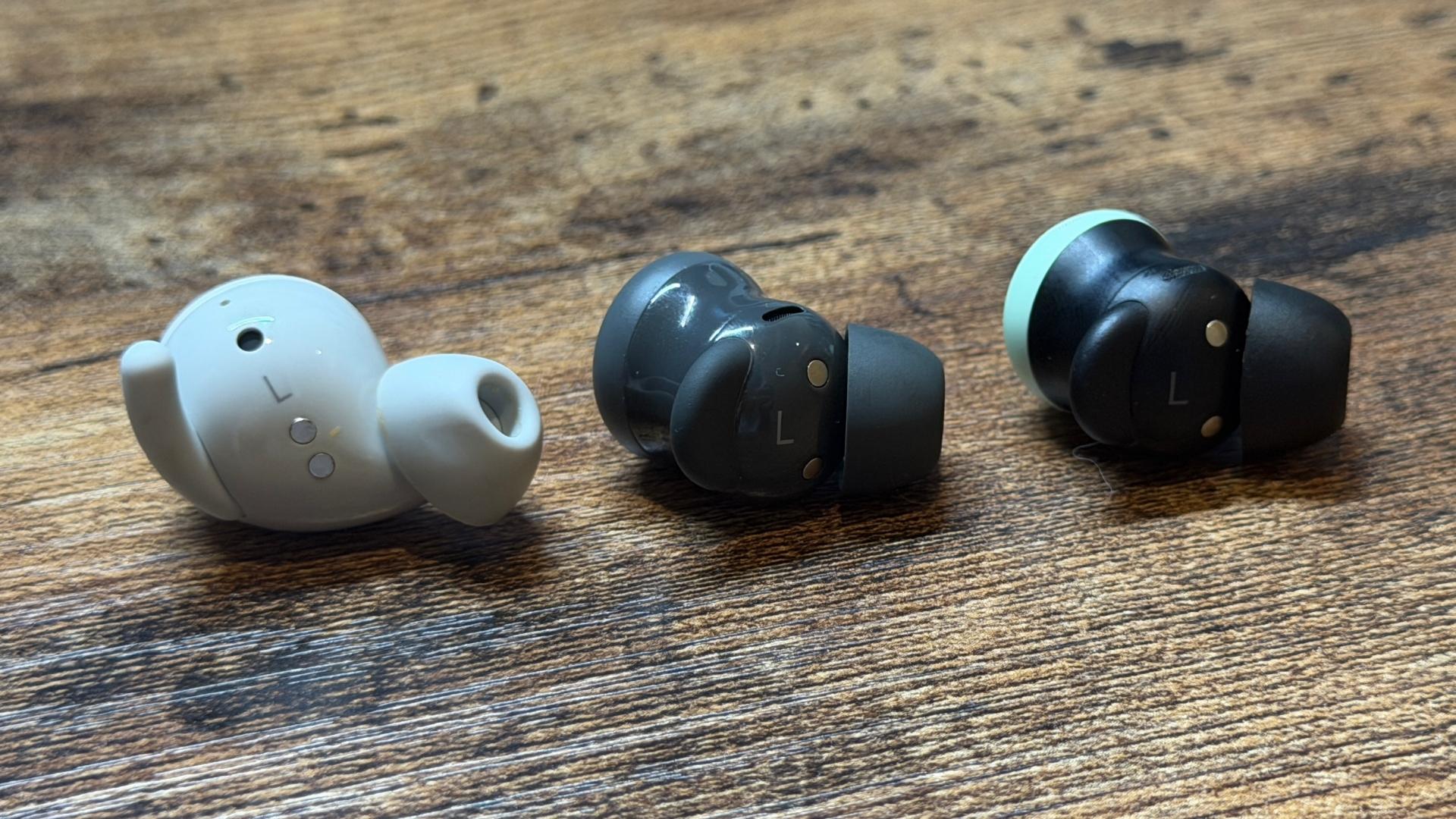 グーグルの最新ワイヤレスイヤホン「Pixel Buds 2a」レビュー：外観や