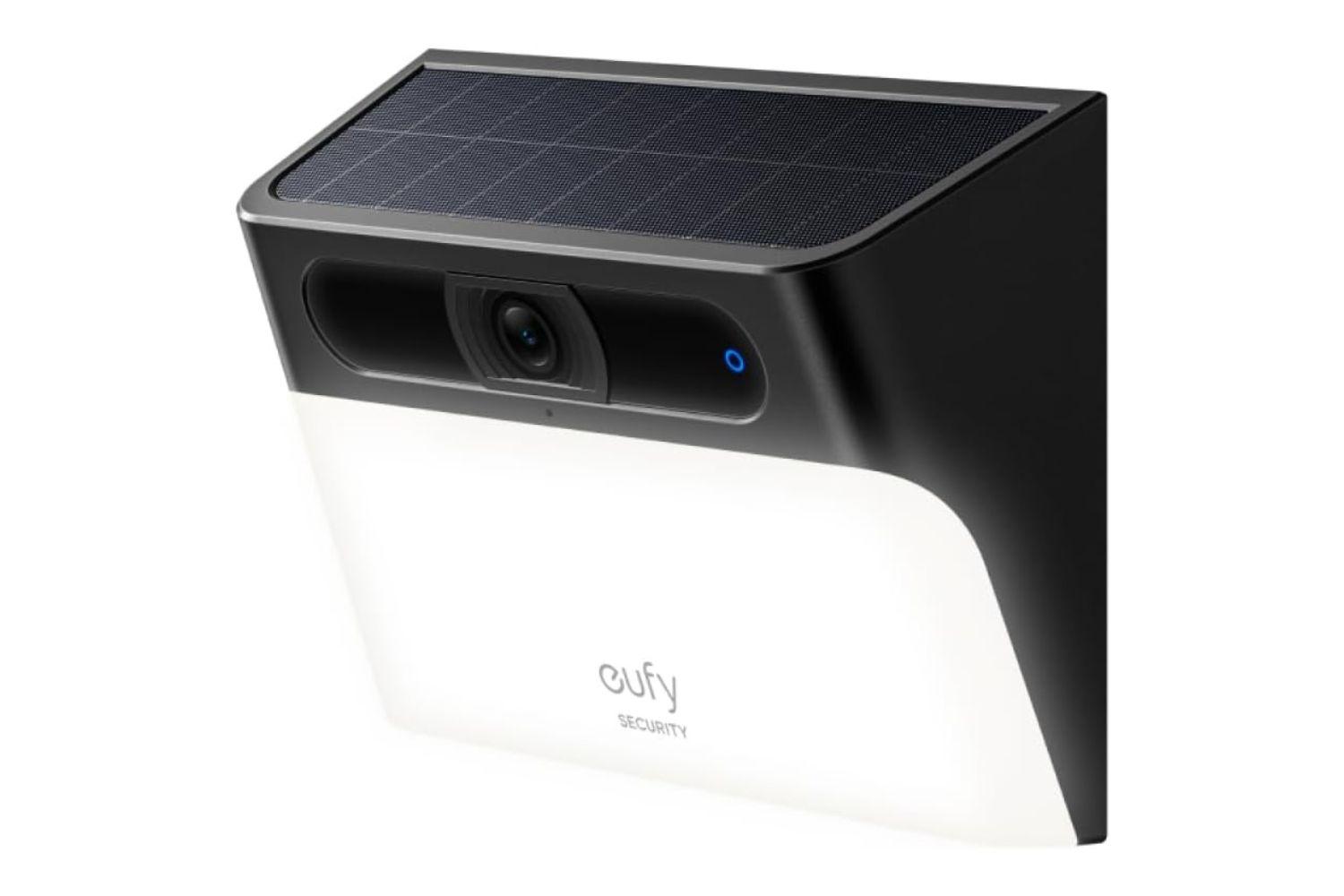 防犯カメラ eufy Solar Wall Light Cam 2K ライトと防犯カメラがこれ1台で。Anker「Eufy Solar Wall Light Cam
