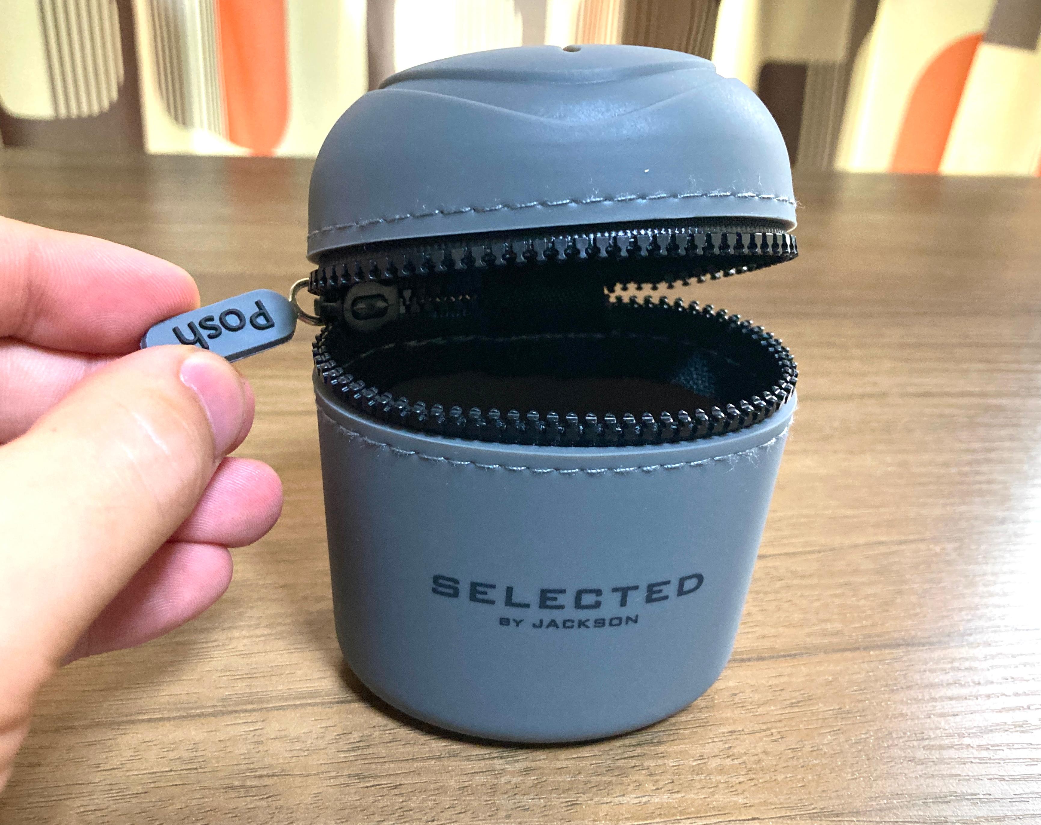 使用済みティッシュ､噛んだ後のガム。ポケットに入れたくない物の